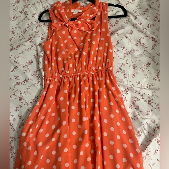 Orange Polkadot Flowy Summer Dress - Picture 3 of 4